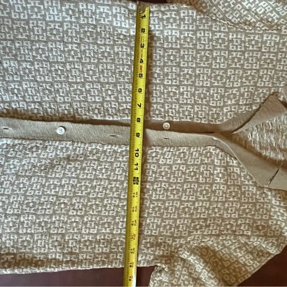 Abercrombie & Fitch Textured Beige Cardigan - Picture 3 of 5